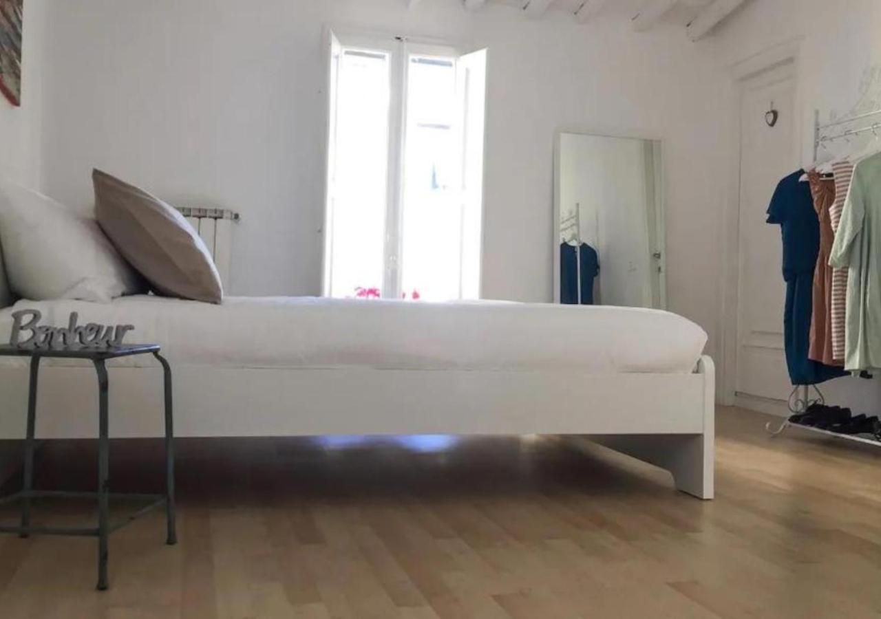 Via Lambertesca, 14 - Charming - Large Design Between Uffizi And Ponte Vecchio - 4rth Floor Without Elevator Apartamento