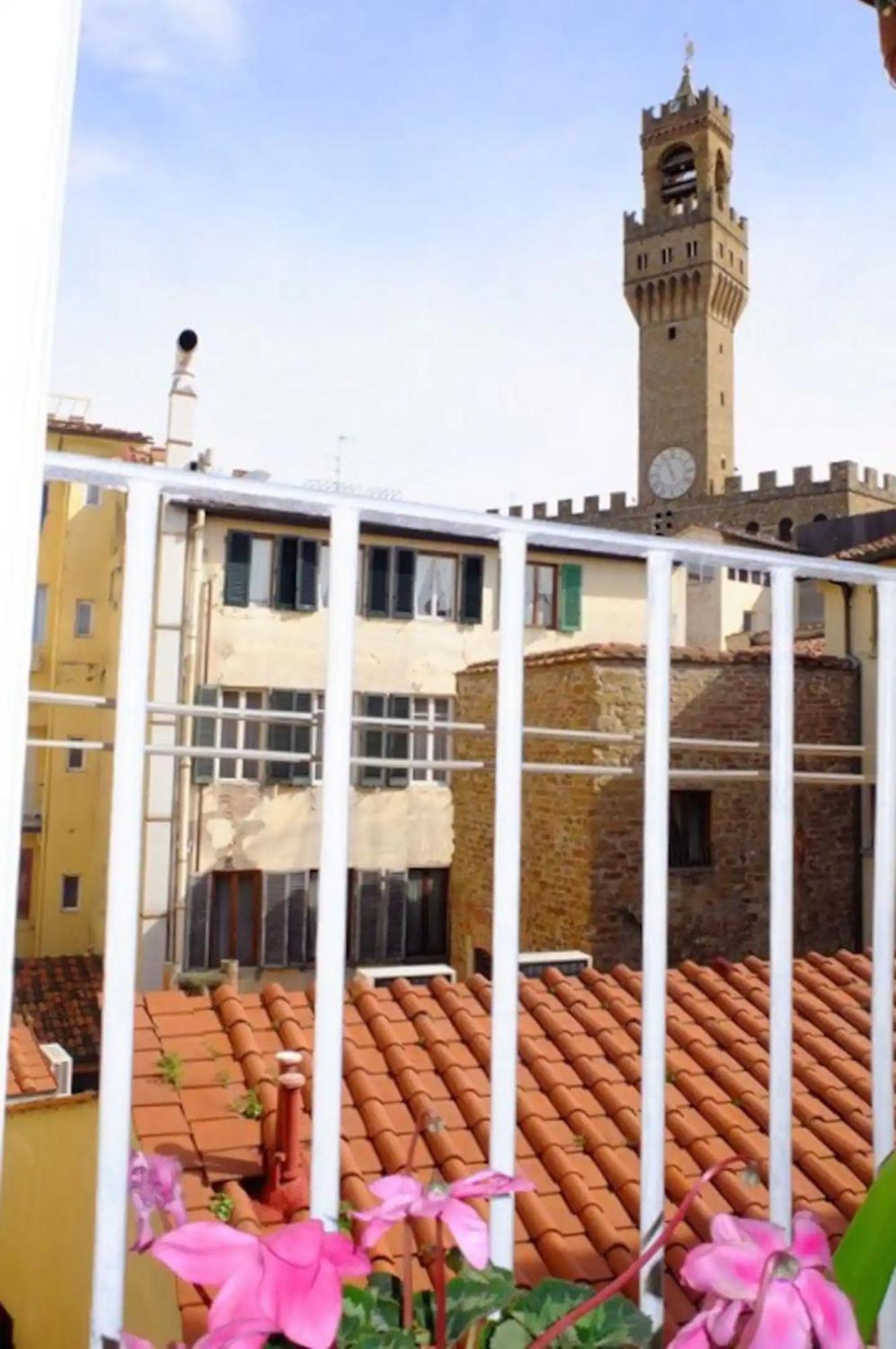 Via Lambertesca, 14 - Charming - Large Design Between Uffizi And Ponte Vecchio - 4rth Floor Without Elevator
